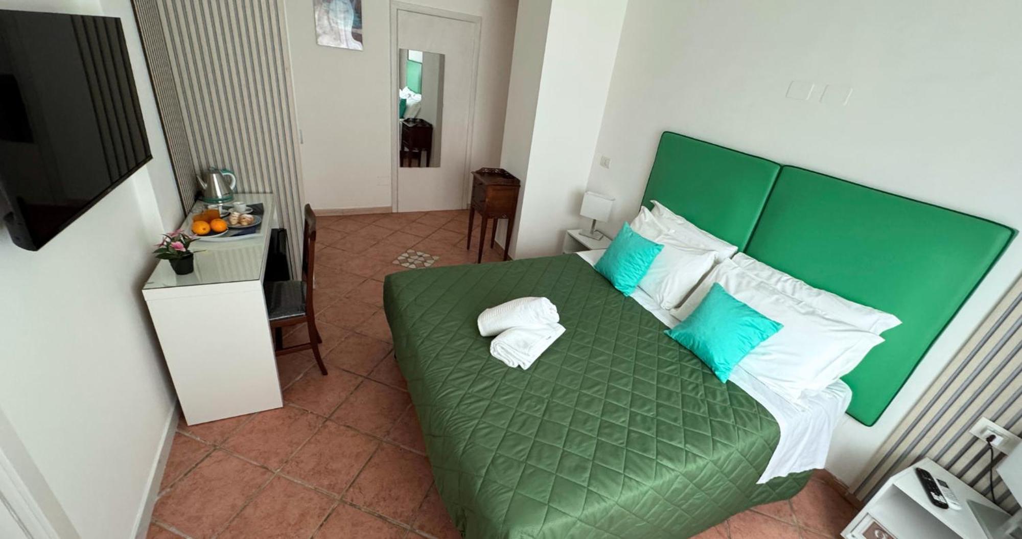 Bed and Breakfast Ambasciata Sorrento Relais Экстерьер фото